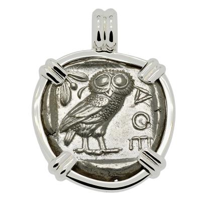 454-404 BC Owl tetradrachm coin in white gold pendant