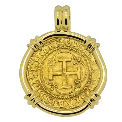 1516-1556 Johanna and Charles escudo in18k pendant