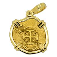 Spanish 2 escudos Doubloon 1598-1621, in 18k gold pendant.