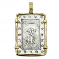 Japanese Shogun 1837-1868, Ichibu-Gin in 14k gold pendant.
