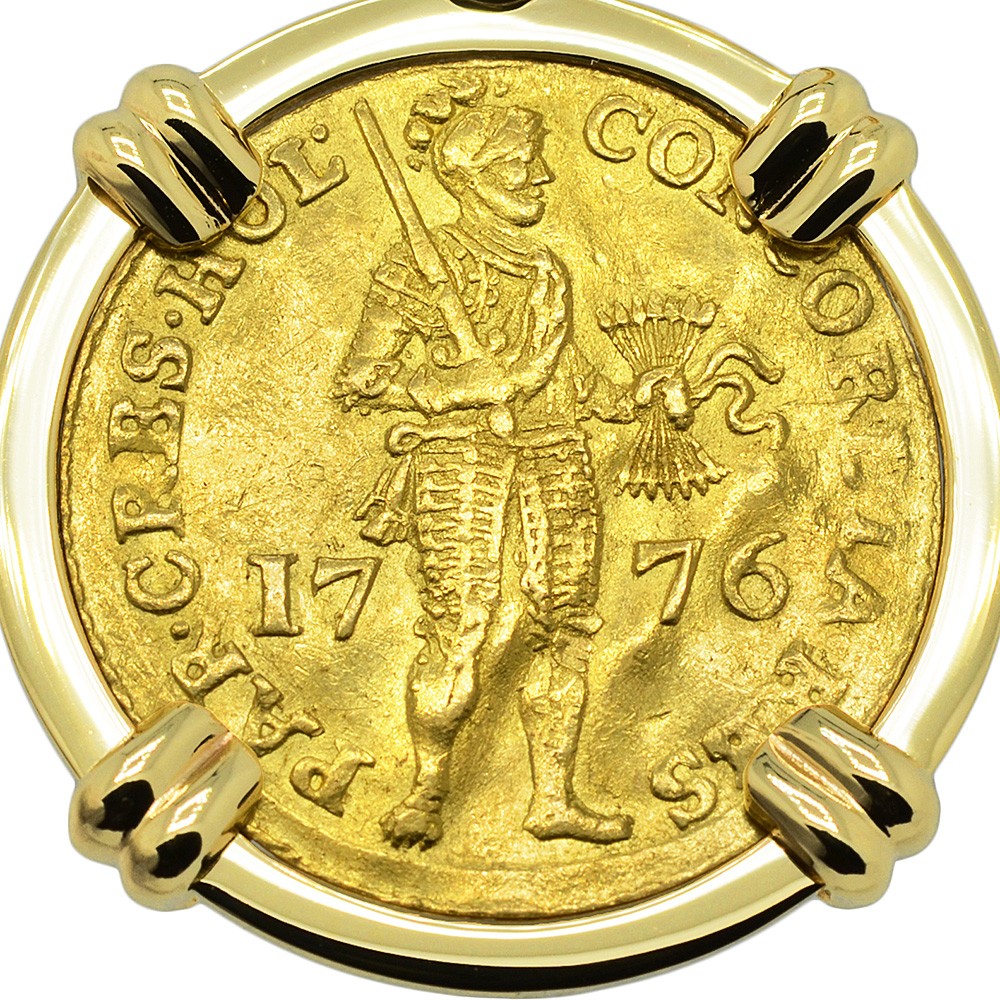 1776 gold coin pendant