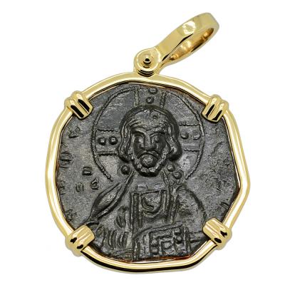 976-1025 Jesus Christ coin in gold pendant